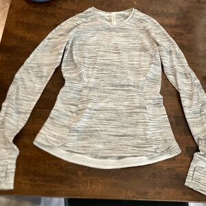 Long sleeve Lululemon shirt size 6 grey/white